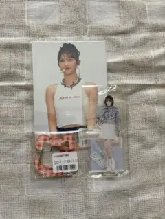 ME:I 石井蘭　アクスタ　カラビナのサムネイル