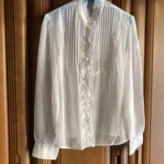 フリル付きシースルー長袖ブラウス