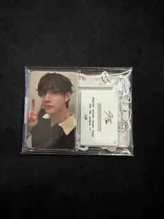 straykids スキズ FC 更新特典 アクリルスタンド トレカ　未開封