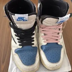 w*a様 トラヴィススコット × フラグメントデザイン ×エアージョーダン1レト