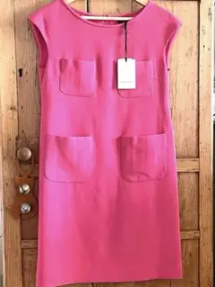 ピンク ノースリーブ ワンピース ひざ丈
