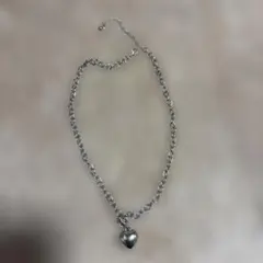 シルバー ハート　チャーム ネックレス　チョーカー