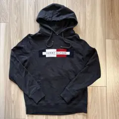 TOMMY HILFIGER ブラック 黒 パーカー M