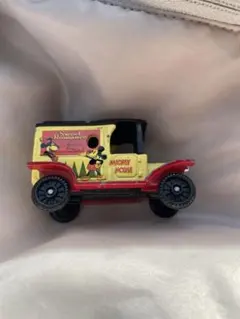 レア　ディズニートミカ T型クラシックカー ミッキーマウス