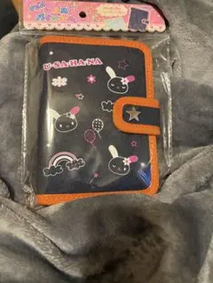 【匿名配送】デニムシールバインダー　ウサハナ　サンリオ　新品未使用