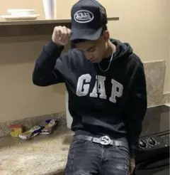GAP ブラック フード付きパーカー ギャップ　s us uk drip