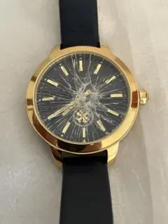 値下げ稼働★TORY BURCH QZ 腕時計 ※電池新品交換後、表がガラス破損のサムネイル