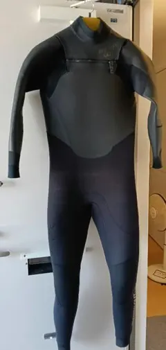 リップカール　セミドライ　5×3ミリ　XL RIP CURL 5/3mm セミドライ チェストジップ XL - メルカリ