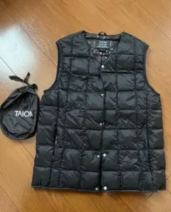 タイオン Vネックダウンベスト M blackのサムネイル