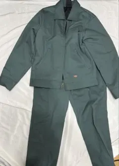 Item thumbnail for item e00e6ece-4b4e-4221-8a04-093220da114a