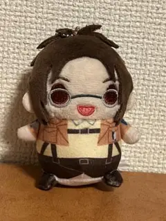 進撃の巨人　ハンジ・ゾエ　GIFT ぬいぐるみ Amazon.co.jp: 進撃の巨人 ハンジ·ゾエ ぬいぐるみ キーホルダー