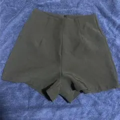 黒 ハイウエスト ショートパンツ