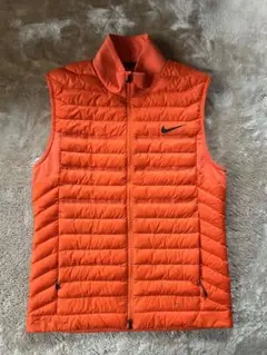 NIKE ゴルフ AERO LOFT ベスト オレンジ