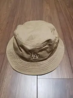 NEWERA　LA刺繍 バケットハット　Ｌ/XL　ベージュ　Supreme