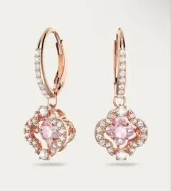 SWAROVSKI Una ドロップピアス　クローバー　ローズゴールド