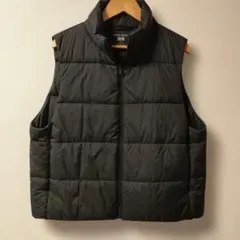ユニクロ　レディースWARM PADDED ダウンベスト Mサイズ