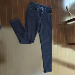 UNIQLO スキニーデニム ネイビー 68-75cm