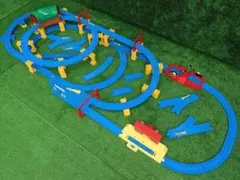 Item thumbnail for item c2a94b4e-a41b-4979-b3fd-2d8402d288f4