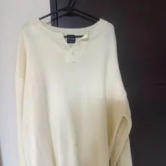 アイボリー FLOW ニットセーター ボタン付き