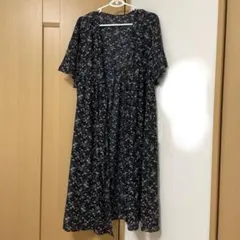 イング　花柄　カーディガンのサムネイル