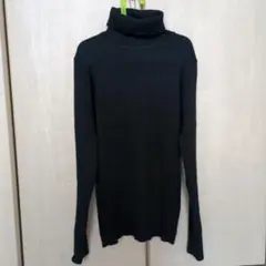 ブラックタートルネック Lサイズ