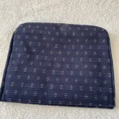 Item thumbnail for item c57711ad-3a6e-47dd-9666-25283c11e740