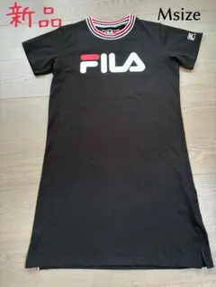 【新品】FILA ロゴ入り半袖ワンピース 配色ブラック赤Mのサムネイル