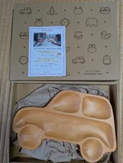 PETITS ET MAMAN キッズウッドトレイ 車型のサムネイル