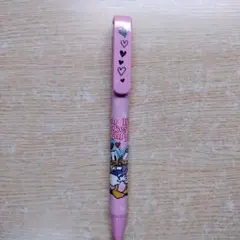 ディズニー　黒ボールペン　ドナルド　デイジー　ディズニーリゾート　ハート　ピンク
