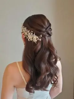 ヘッドドレス　シルバーフラワー　ウエディング、卒業式、成人式、花嫁前撮り