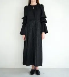 2025年最新】プリーツスリーブジャガード切り替えワンピースドレスの