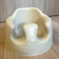 Bumbo ベビーチェア サンドベージュ バンボ　クリーム