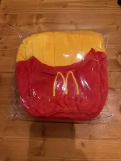 マクドナルド　ポテトぬいぐるみティッシュケース