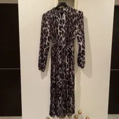 ヒョウ柄ロングワンピース ウエストリボン付き