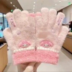 5歳から10歳　サンリオ　マイメロ　手袋　ピンク　防寒