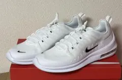 新品 未使用　NIKE AIR MAX アクシス　スニーカー ホワイト
