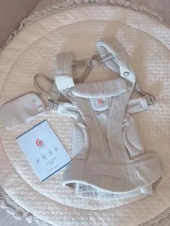 【美品】エルゴ 抱っこ紐 オムニ ブリーズ ナチュラルベージュ