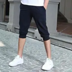 【限定1点】7分丈　スウェットパンツ　ハーフパンツ　ジョガーパンツ 黒 Mのサムネイル