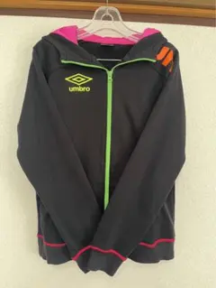UMBRO パーカー