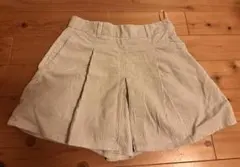 コーデュロイプリーツ ショートパンツ　GU