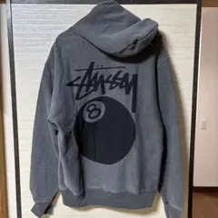ステューシーStussy 8ボールロゴ グレーパーカー スウェットフーディ