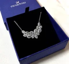 Swarovski バロン ネックレス リーフ 葉 ブルー