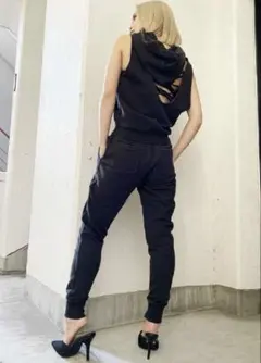 Item thumbnail for item 671fddfa-e17d-48d6-8ae0-6c912d1d3039