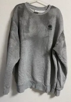 Reebok グレー 裏起毛トレーナー