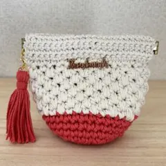 タッセル付きバネ口ポーチ　化粧ポーチ　小物入れ　ハンドメイド　毛糸　プレゼント