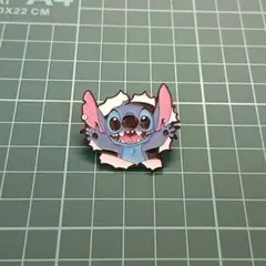 レア　スティッチ　ピンバッチ レア！Stitch CrashesDisney☆ピンバッジ全12種&ホルダー1冊