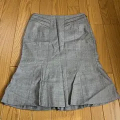 グレー タイトスカート ひざ丈のサムネイル