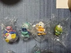 キラキラも〜っとおうえんフィギュア　サンリオ　ガチャ