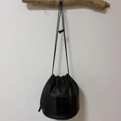 SLOW✖︎BEAMSコラボ　別注　レザー 巾着 ショルダーバッグ ブラックのサムネイル