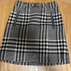 白黒チェック タイトスカート